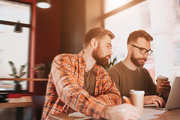كيف أختار التخصص الجامعي المناسب لي؟ كيف أختار التخصص الجامعي المناسب لي؟