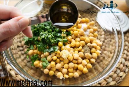 طريقة تحضير سلطة الحمص مع جبن الفيتا طريقة تحضير سلطة الحمص مع جبن الفيتا